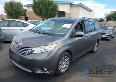 2015 Toyota Sienna Xle Premium 8 Passenger из США, поврежденный, VIN 5TDYK3DC3FS639000